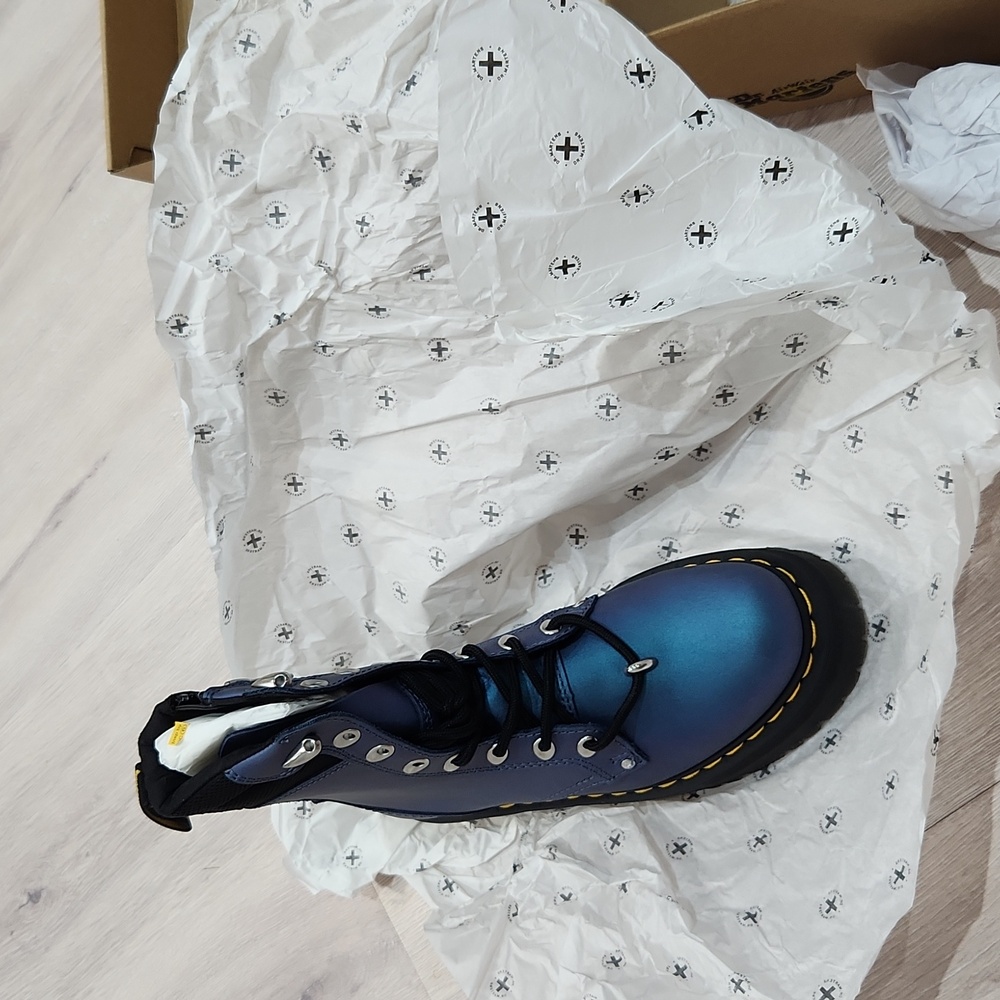 NWT Dr. Martens Jadon II Hardware Pull Up Leather Platform Boots 5M / 6W… - Picture 4 of 12
